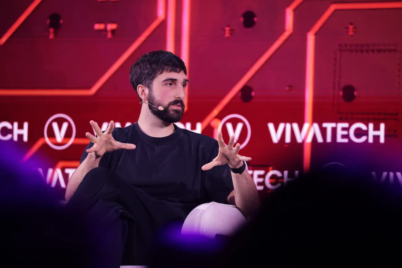 AI Pioneer Aidan Gomez Warns Democracies Are Losing the AI Race to China—And Europe Must Act Now