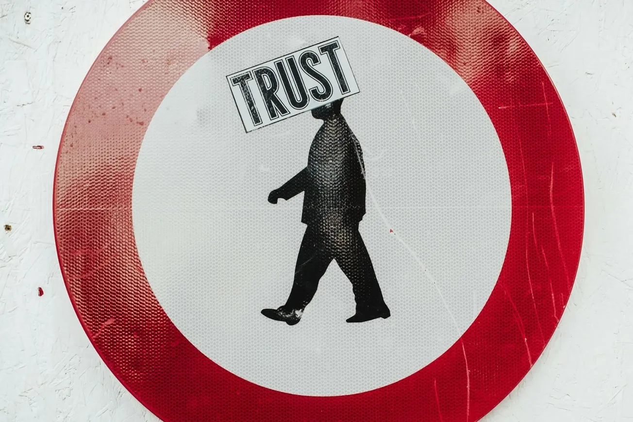 🇫🇷 French Tech Wire: Bloomflow Bets on Trustflow to Bring AI Under Control
